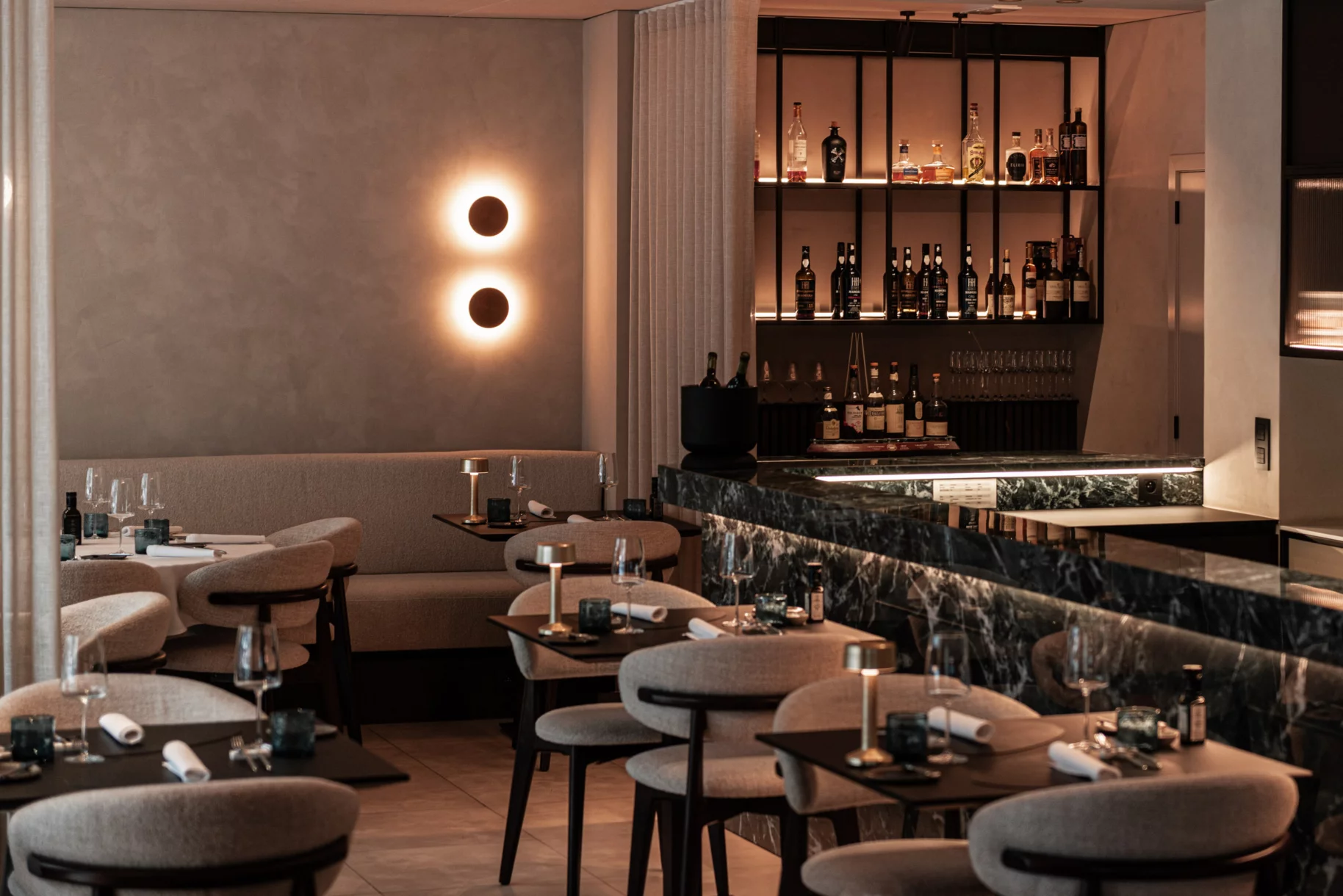 Www inside be Restaurant Yelo Wenduine 60 van 81