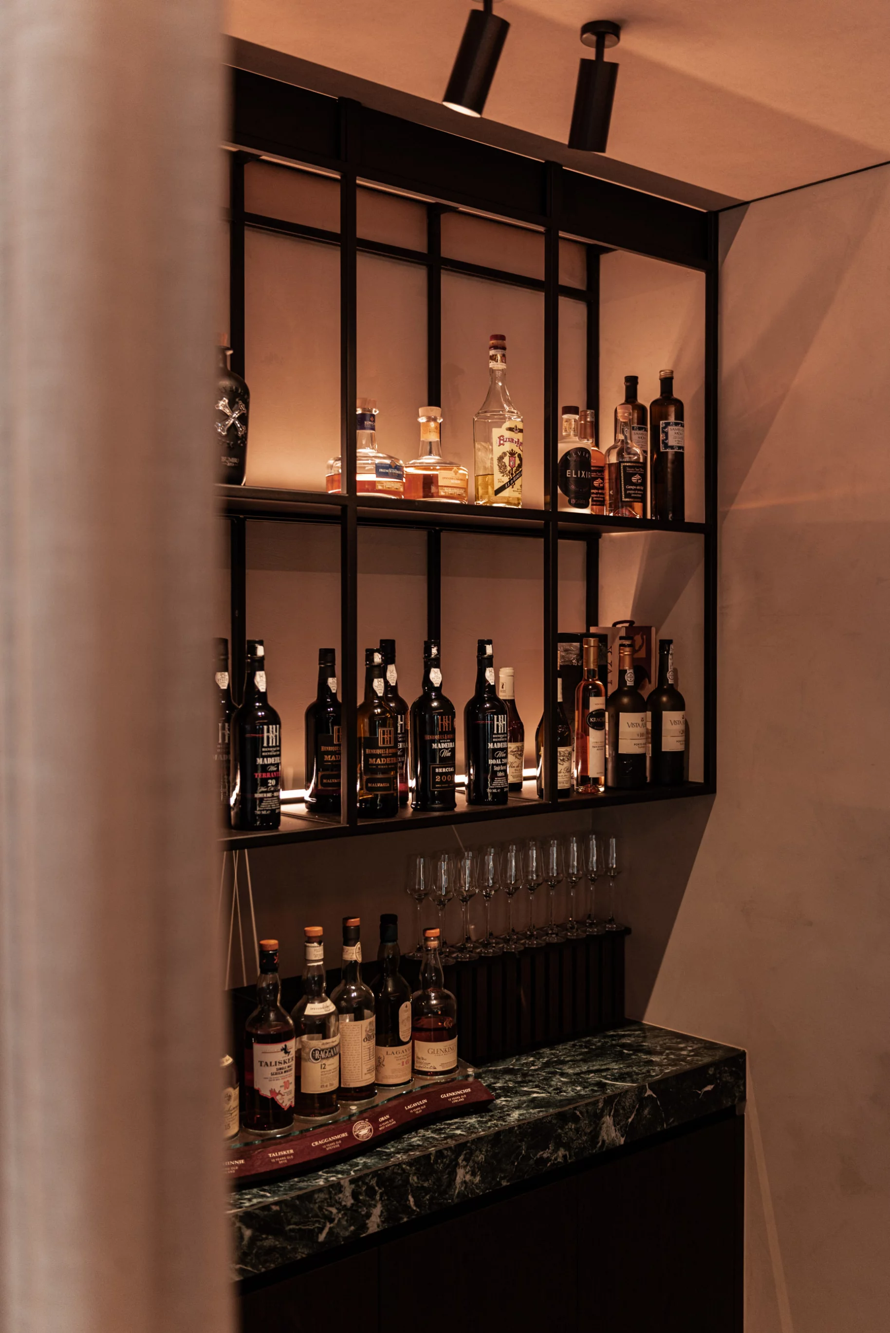 Www inside be Restaurant Yelo Wenduine 77 van 81