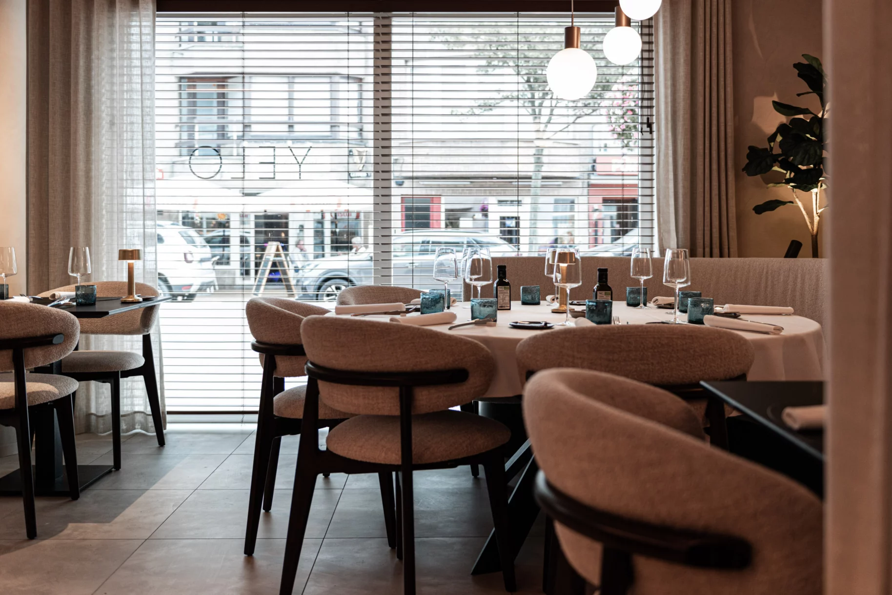 Www inside be Restaurant Yelo Wenduine 38 van 81